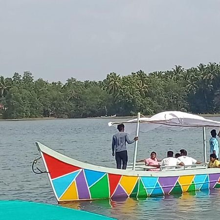 Casa Ardilla, Homestay And Boating In Honnavar Honavar Exterior photo